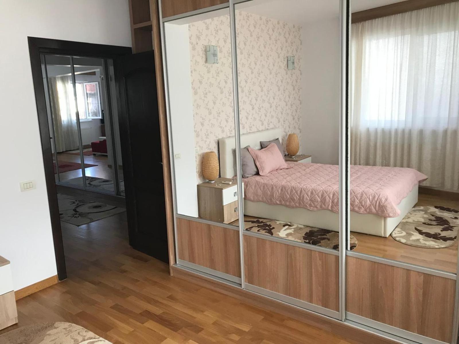 Rainbow Appartment Bucureşti Ngoại thất bức ảnh
